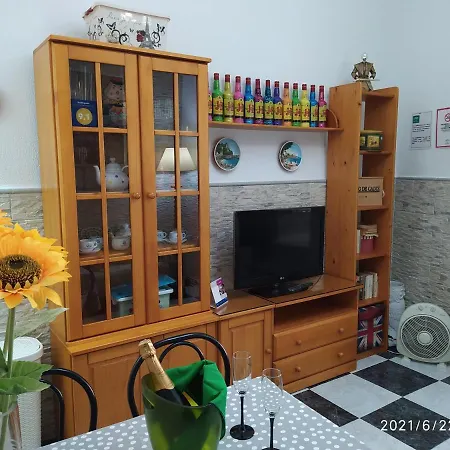Tres Girasoles 아파트 *