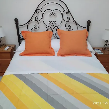 Апартаменти Tres Girasoles Кадіс